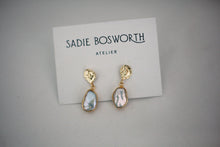 Load image into Gallery viewer, Reverie Earrings