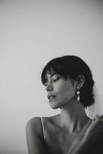 Load image into Gallery viewer, Altair Earrings