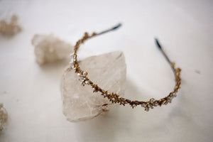 Blanche Hairpiece