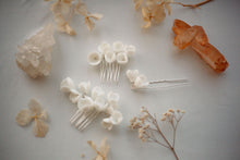 Load image into Gallery viewer, Blossom Hair Comb Set of 3
